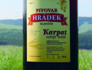Pivo Pivovar Hrádek s.r.o. Pivovar Hrádek navazuje na tradici výroby piva ve Slavičíně. Poblíž jeho dnešní budovy se nacházely dva historické pivovary, jež fungovaly od 15. a 17.