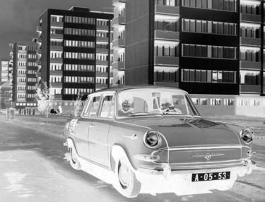 LEGENDÁRNÍ ŠKODA 1000 MB PÁR VĚT NA ÚVOD Na jaře roku 1964 se v tehdejším Československu odehrála automobilová revoluce.