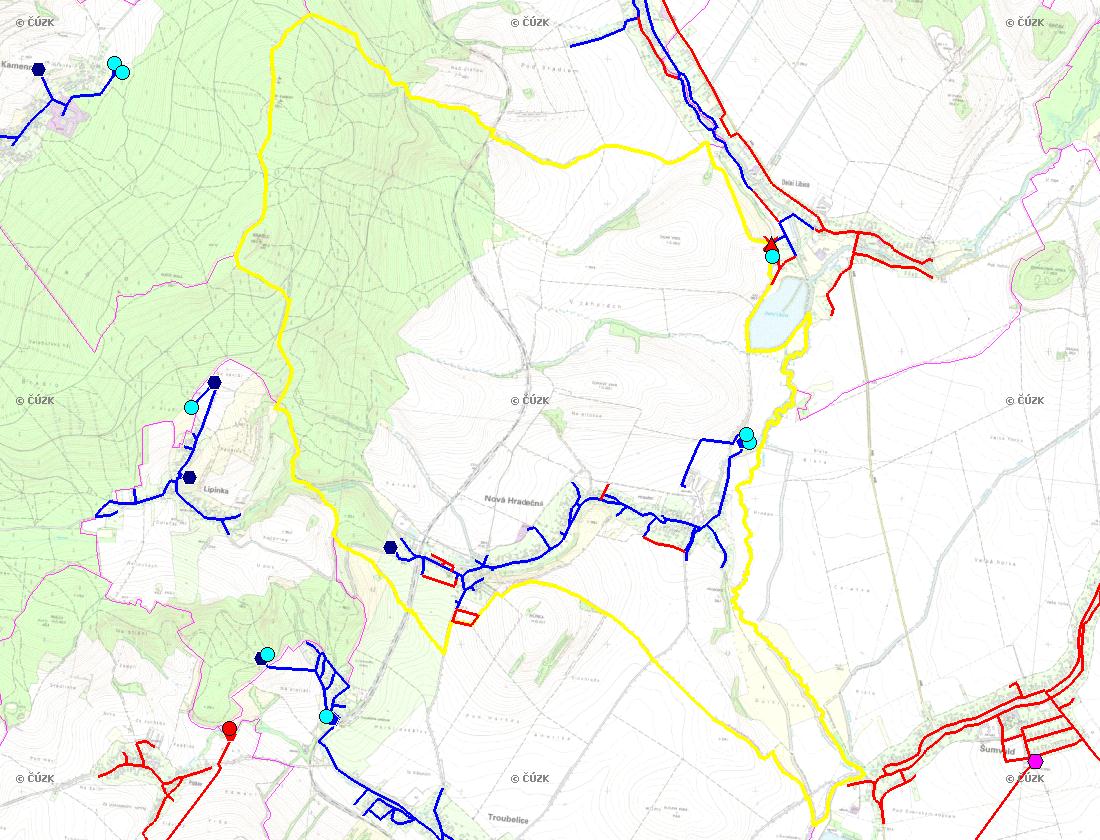 B.2 ZÁKLADNÍ INFORMACE O OBCI (části obce - ZSJ) Obec leží na severní hranici okresu 7,5 km severně od města Uničov. Východním okrajem sídla prochází silnice III.tř. Medlov Troubelice Dolní Libina.