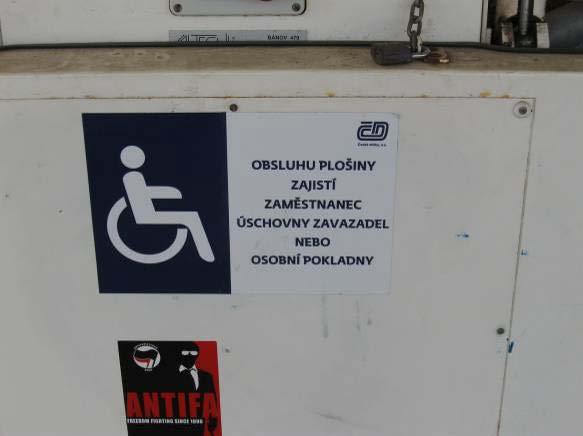 4.16 Rampy, pohyblivé schody, výtahy, pohyblivé chodníky (4.1.2.17) 4.16.1 Žst. Přelouč Tab.3.16.1.1: Rampy, výtahy žst.