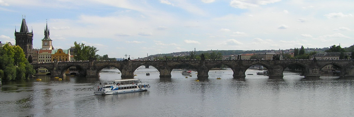 Příloha C.11: Exkurze Karlův most Karlův most GPS: 50 5' 11" N, 14 24' 40" E Prvním kamenným mostem přes Vltavu byl Juditin most.