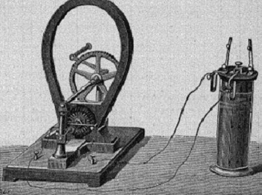 Obrázek 3.2: Nabíjení Plantého článku Grammeho generátorem[5] Na výstavě ve Vídni v roce 1873 Planté předvedl kombinaci parního motoru (s generátorem) s dva kilometry vzdálenou pumpou[5].