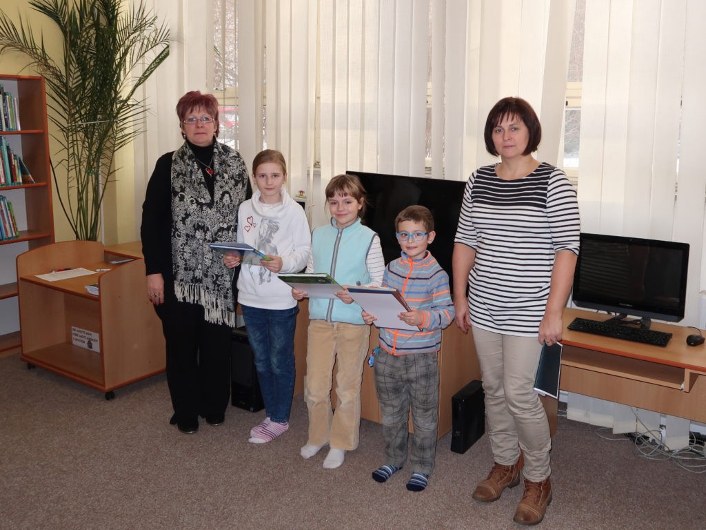 ZNÁME VÍTĚZE STRÝCA JURÁŠA Ve čtvrtek 12. ledna jsme v dětském oddělení vyhlásili výsledky literární soutěže O poklad strýca Juráša.