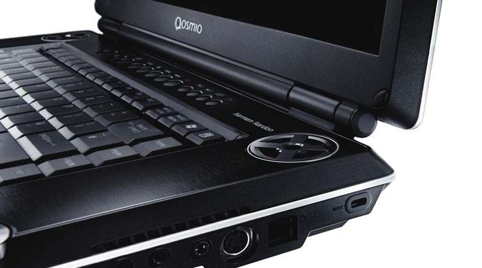 Výnimočný zvuk Prenosný počítač Qosmio je moderný, viackanálový zvukový systém vybavený technológiou Dolby Home Theatre, ktorá poskytuje sýtejší, prirodzenejší a podmanivejší zvuk, ako aj množstvo