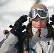 KKubínska hoľa SKI PARK KUBÍNSKA HOĽA Obľúbené stredisko zimných športov leží v pohorí Oravská Magura. Je prímestskou rekreačnou zónou Mesta Dolný Kubín.