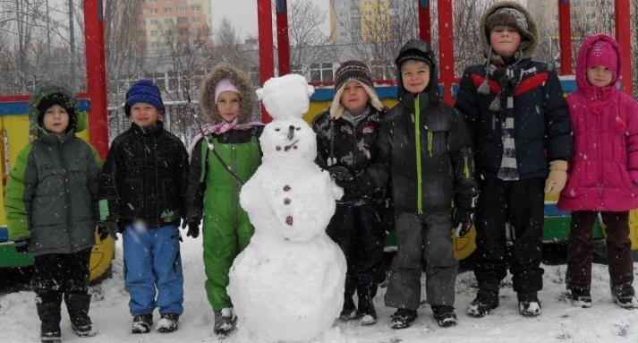 Príhovor Predstavujeme Vám druhé vydanie časopisu Škôlkárik. Prvé sme venovali bezpečnosti a o ochrane zdravia na ceste.