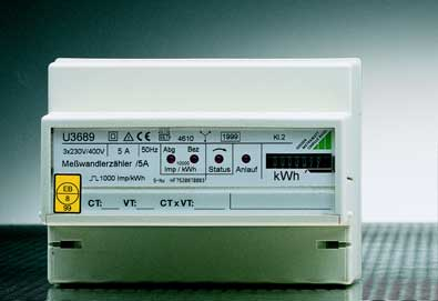 ENERGY CONTROL SYSTEM IEC1036 - norma pro elektromôry D slednï dodr enapple IEC 1036 vy aduje urîitï silapple p i vývoji a výrobô elektromôr a ovlivıuje n klady na nô.