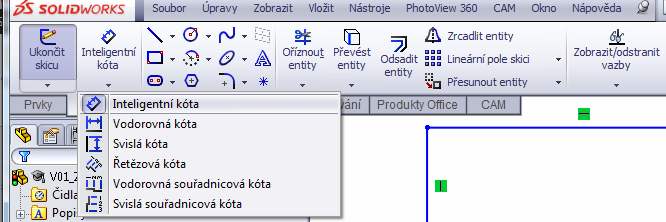 Polohu a rozměry modrých entit lze změnit potažením kurzorem nejsou tzv. plně určeny (tj. geometricky mají v rovině 2 stupně volnosti). To není pro kvalitu modelu žádoucí.