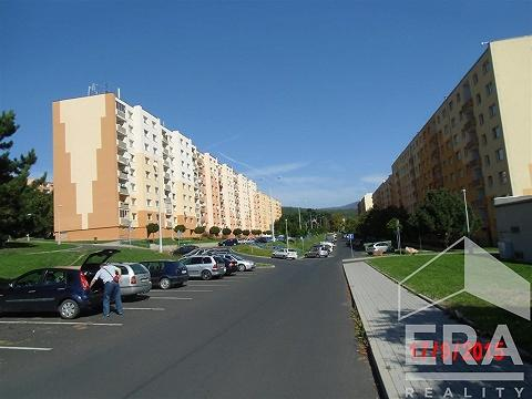 2. Obvyklá cena Pro odhad obvyklé ceny je hodnocení prováděno jak v zahraniční, tak v naší praxi v zásadě třemi základními metodami, které jsou používány v různých modifikacích.