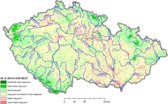 Obr. 3.3 Ukazatel nasycení k 4. 6. 2013 8:00 SELČ Obr. 3.4 Ukazatel nasycení k 8. 6. (obr. 3.4a vlevo) a 11. 6. 2013 8:00 SELČ (obr.