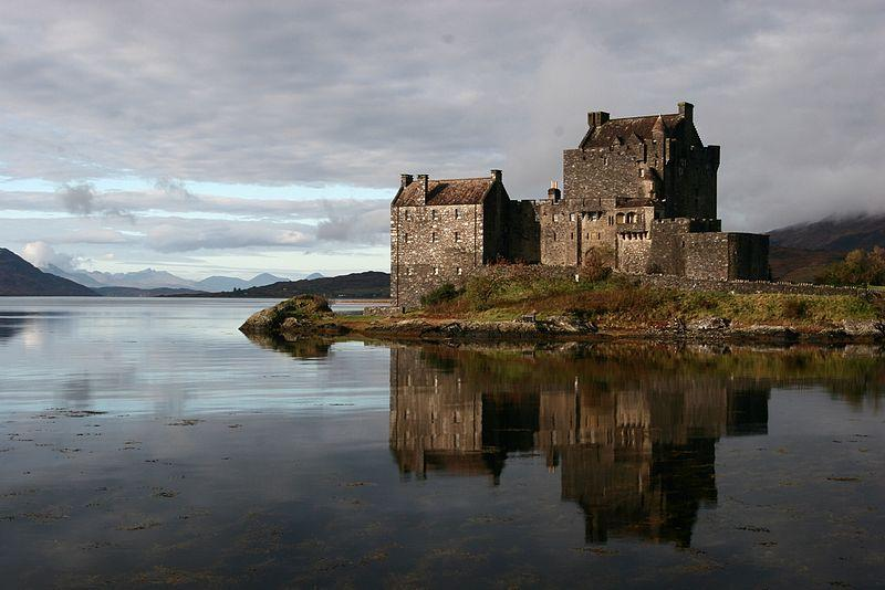 Scottish Gaelic: Eilean Donnain medieval castle on a small island in Loch Duich in western Highlands one of the most famous castles in Scotland since the castle restoration in early 20 th century, a