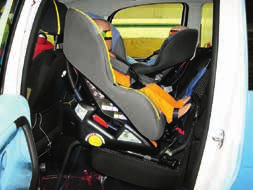 Detská autosedačka Baby One Plus (5L0 019 900) Cena: 147,60 Detská autosedačka ISOFIX G 0/1 (5L0 019 905) Cena: 259,44 Rám RWF na upevnenie proti smeru jazdy (DDF 000 003A) Cena: 158,70 Detská