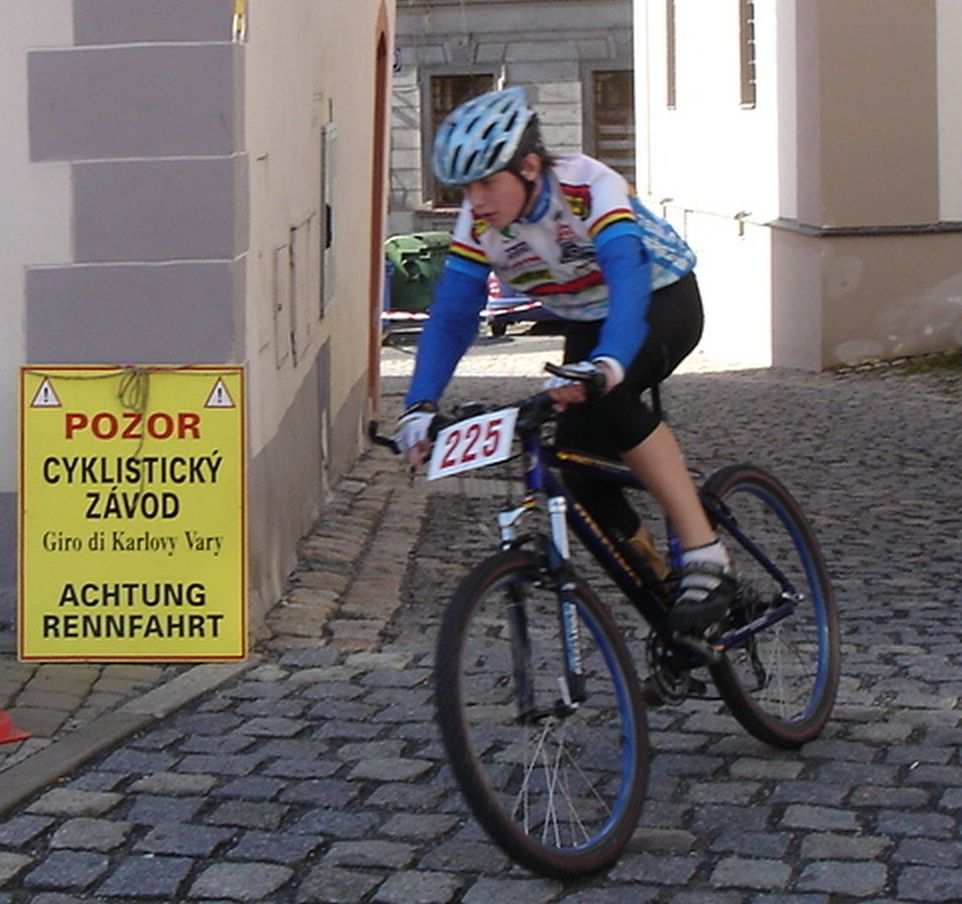 S vyhlášením výsledků posledního cyklistického závodu sezóny nastal pro hodnocení výsledků, dosažených v uplynulém roce 2005.