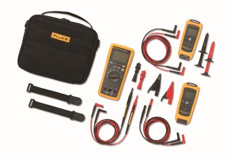 Fluke V3003 FC KIT Sada měření AC i DC napětí 1x V3000 FC AC modul 1x Sada krokosvorek AC175 1x V3001 FC DC modul 1x Sada měřicích vodičů TL222 1x PC 3000 FC adaptér 1x Sada krokosvorek AC285 2x