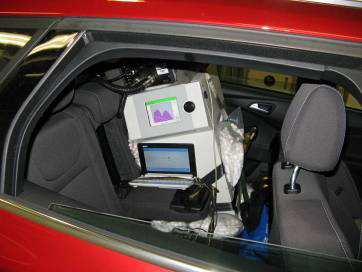 Real driving emissions tests Instrumentation: particle classifier (EEPS), mini-pems, batteries Rotating disc microdiluter, (15 C, DR 3:1) sampling from the tailpipe -> -> EEPS