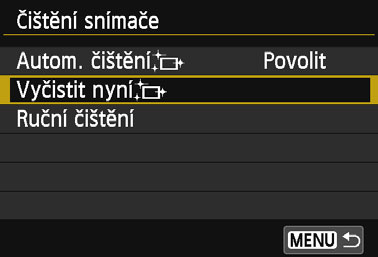 f Automatické čištění snímače Kdykoli přesunete vypínač napájení do polohy <1> nebo <2>, aktivuje se samočisticí jednotka senzoru, která automaticky setřese prach z přední části snímače.