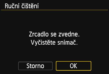 3 Ruční čištění snímačen Prachové částice, které se nepodařilo odstranit automatickým čištěním snímače, lze odstranit ručně pomocí volně prodejného ofukovacího balonku či podobných nástrojů.