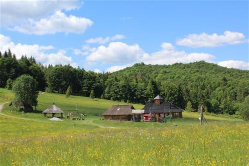 Obdrželi jsme poděkování nejen od vedení města /viz. Zpravodaj města Kolína č. 5, str. 12/, ale také od zástupců zúčastněných zájmových organizací. H.