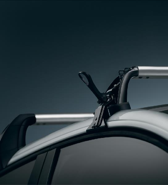 Nosiče 01 Hliníkové strešné tyče QuickFix Slúžia k upevneniu ďalších prepravných prvkov, ako nosič bicyklov, nosič lyží. Veľmi odolné a bezpečné. Rýchle na inštaláciu. Predávané v páre.