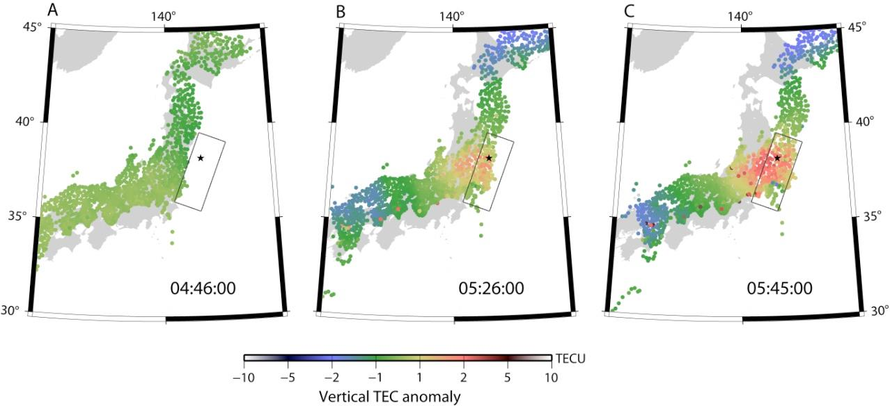 Příklady měření TECu Le et al. (213) TEC a 3 denní medián Anomálie 8. březen Slunce nebo precursor?