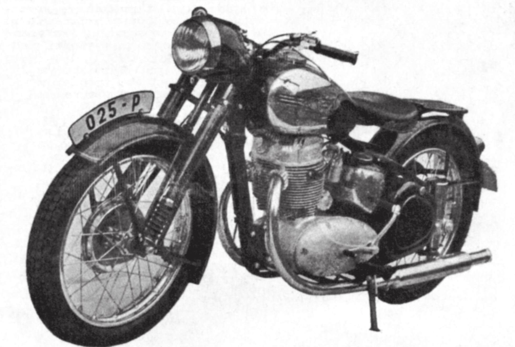 Vývoj čtyřdobých motocyklů Prototyp Jawa 500 OHC z roku 1949.