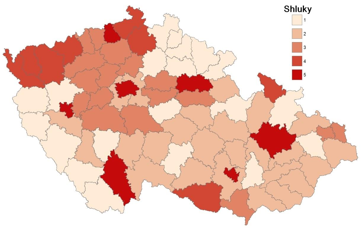 Faktor č. 8 Ženy zaměstnané mimo oblast pohostinství Zde dosahuje vysokých hodnot záporné korelace pouze proměnná žen zaměstnaných v oblasti ubytování, stravování a pohostinství.