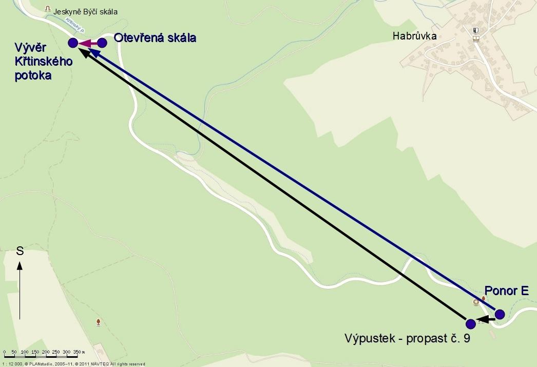 Obrázek 4.4 Mapa Křtinského údolí s lokalizací stopovacích zkoušek na Křtinském potoce. Otevřená skála vývěr Křtinského potoka K1: Do toku v Otevřené skále byl jednorázově injektován NaCl.