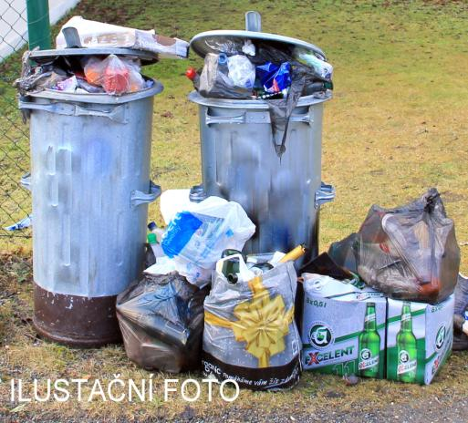 Spojení Šumperku a Vernířovic o víkendech Odjezd ze Šumperku Příjezd Vernířovice, Odjezd Vernířovice,kostel kostel 6:31 VLAK; s s přestupem v v Petrově, žel.