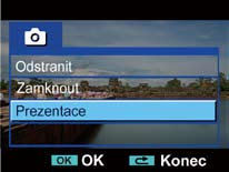 Uzamknutí obrázků Je možné zamknout jeden nebo všechny obrázky. Tato funkce může sloužit jako ochrana proti náhodnému vymazání obrázků. 1. Pomocí tlačítka nahoru/dolů vyberte možnost Uzamknout. 2.