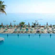 Cyprus Protaras Sunrise Beach Hotel Sunrise Beach Hotel **** POPIS HOTELA > 2 reštaurácie, taverna, 4 à la carte reštaurácie > lobby bar, bar na pláži, bar pri bazéne > obchod so suvenírmi >