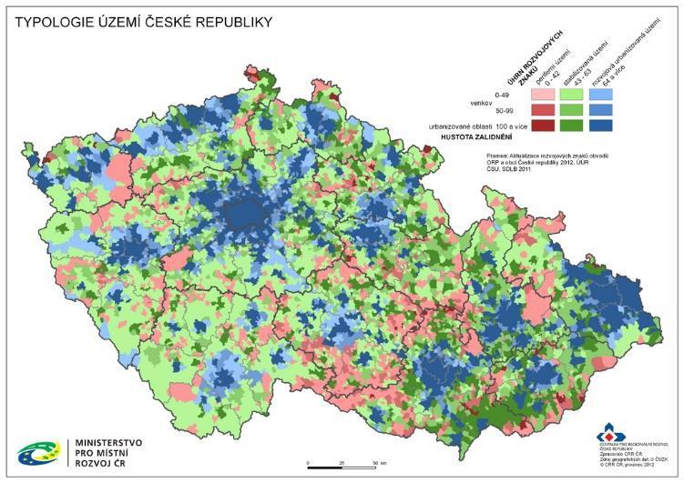 rozvoje (MMR, 2013) vymezuje urbanizovaná území na úrovni krajů, Centrum pro regionální rozvoj následně upravil vymezení rozvojových oblastí a