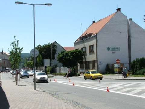 ULICE PO OBVODE PAMIATKOVEJ ZÓNY 106.