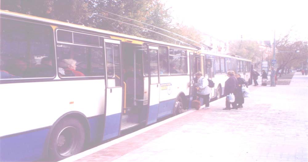 Acces roads for pedestrians Public transport without