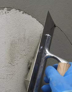 17. VÝROBKY PRO VYHLAZENÍ POVRCHU BETONU A OMÍTEK Mapefinish Dvousložková cementová malta pro konečné vyhlazení betonových povrchů.