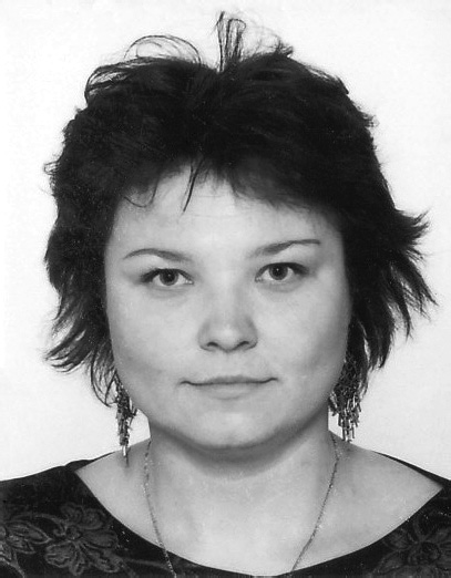 o autorce / 9 O AUTORCE Mgr. Marie Beníčková, Ph.D., vystudovala obor český jazyk a literatura hudební výchova na Pedagogické fakultě UK v Praze.