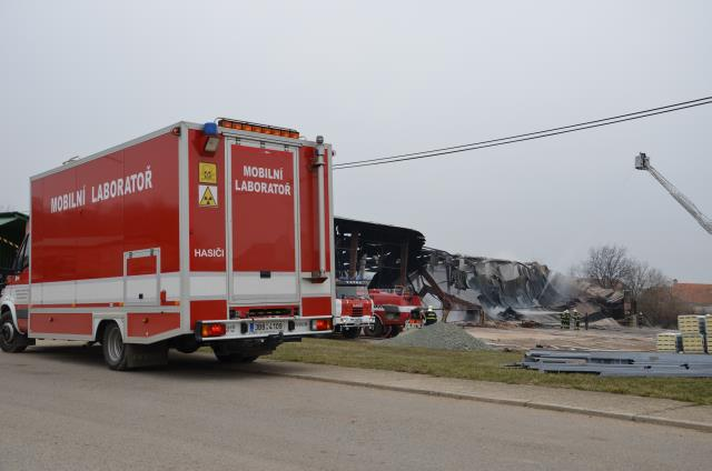 Události se zásahem lezecké skupiny Lezecká skupina byla v JMK nasazena u 50 událostí, a to převážně při záchraně osob z hloubky (19), z výšky (7), z vody (2) a z uzavřených prostor (9).