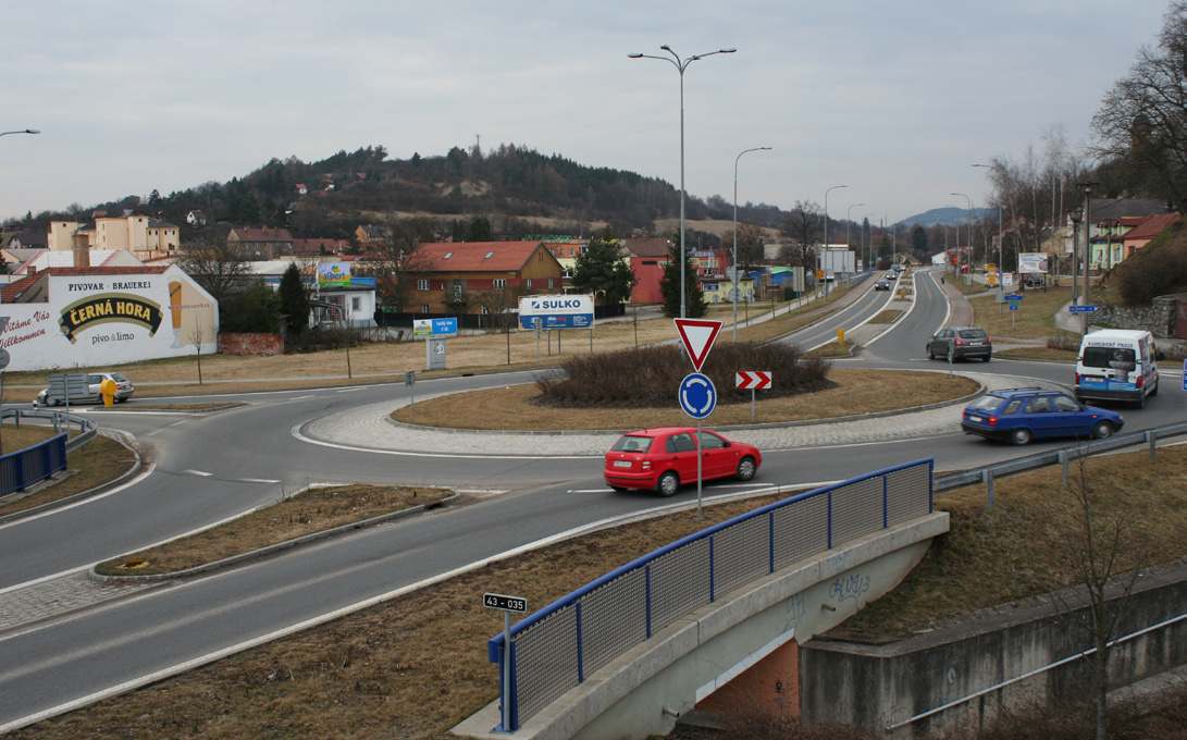 Silnice I/43, II/365 a III/3744 Okružní křižovatka a přilehlé úseky okružní křižovatka + upravený úsek I/43 směr Svitavy I/43 směr Brno Letovice 1.