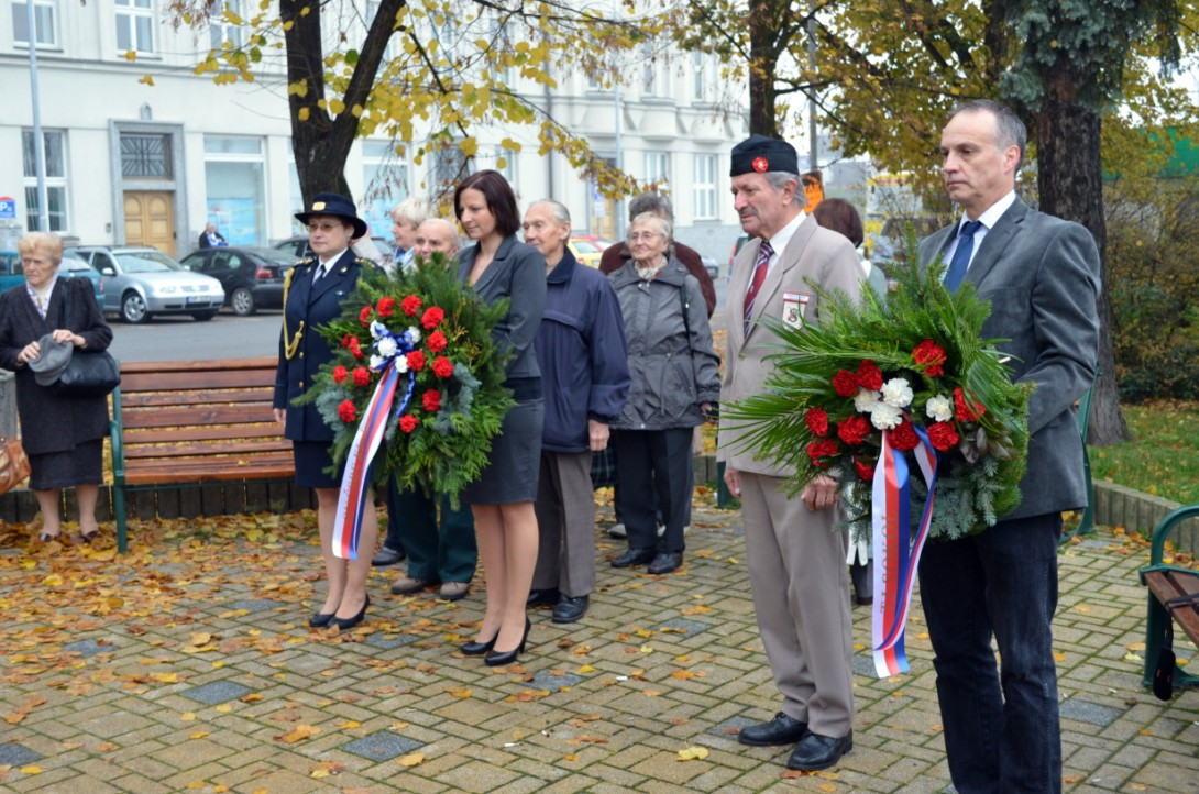 Dan Jiránek, zástupci Československé obce legionářské, Sokol- Stránka 2 ské obce Budečské, předseda okresní rady Klubu českého