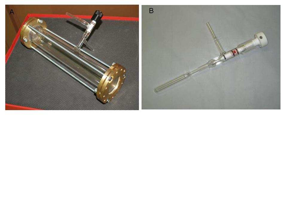 Obr. 17:A) Kyveta pro FTIR spektrometr[10]. B)Vzorkovací nádoba pro přenášení vzorků.