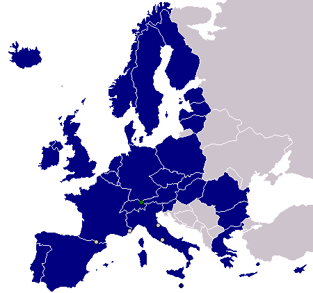 SEPA Jednotná platební oblast SEPA Single Euro Payment Area = Jednotná oblast pro platby v EUR Geograficky 32 zemí = 27 členských zemí +3 země EEA (Island, Lichtenštejnsko,