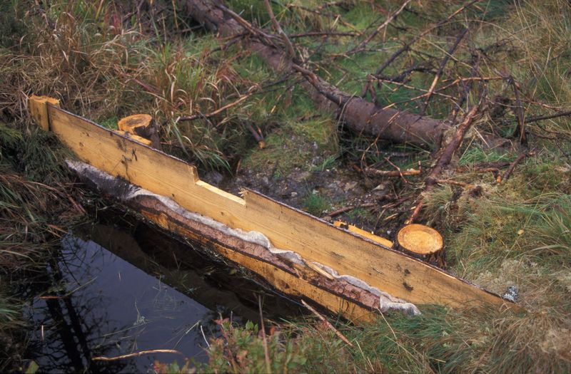 horizontálně ostře řezaných prken s