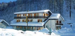 2 Villaggio**** OlImPICO 3 Rezidence*** nube D ARGentO 4 Hotel*** SuD-OVeSt pp Místo pobytu a poloha: Sestriere (2.