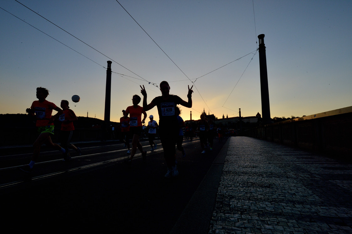 O 2 GRAND PRIX PRAHA V NOVÉM KABÁTĚ Večerní závod O 2 Grand Prix Praha je opět tady, tentokráte s novou trasou, od které organizátoři očekávají rychlejší časy. V sobotu 7.