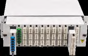 ORMP MPO 1U/3U DRAW-OUT-TYPE ODF VÝSUVNÝ ROZVADĚČ EN The ORMP MPO 1U/3U draw-out-type and module Plug & Play panel is designed for the placement of 48/72 or 144/288