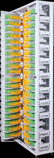 ORS 1/300 ORS 1/600 HIGH DENSITY CABINET OPTICKÁ ROZVODNÁ SKŘÍŇ EN The ORS 1/300 and 1/600 optical distribution cabinet is designed for the placement of 1920 optical connectors indoors in a CENTRAL