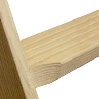 SEGMENTOVÉ SCHODY VÝSUVNÉ LDK doplnkové vybavenie LDK sú dvojdielne stropné schody so spodným výsuvným dielom. Sú vyrobené z borovicového dreva najvyššej kvality.