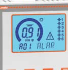 Vestavěné teplotní čidlo Teplota uvnitř panelu regulátoru účiníku je nepřetržitě sledována teplotním čidlem vestavěným v regulátoru DCRL.