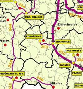 Zemědělská doprava Zemědělská doprava využívá stávající síť polích cest a státních silnic II. a III. třídy.