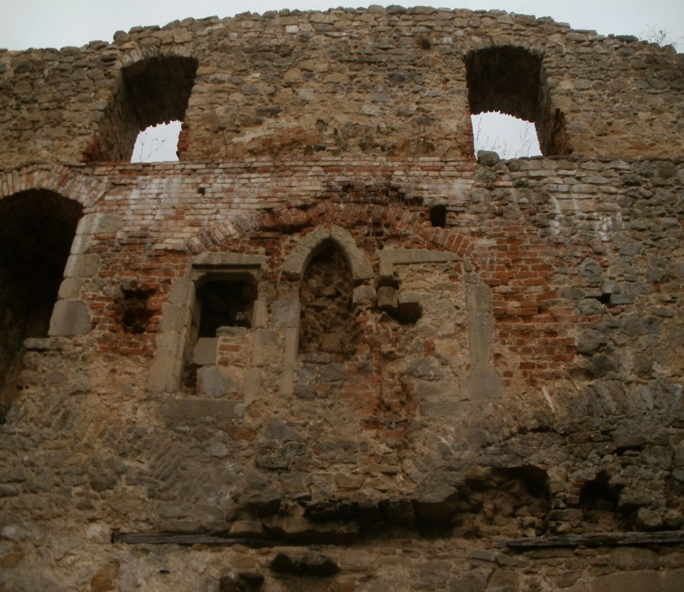 5. 2012 Arkýřová kaple v síle zdi, 3.