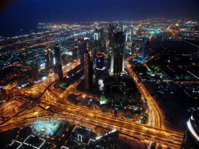 Burj Khalifa spojená s nákupmi a podvečerný odlet do Viedne.